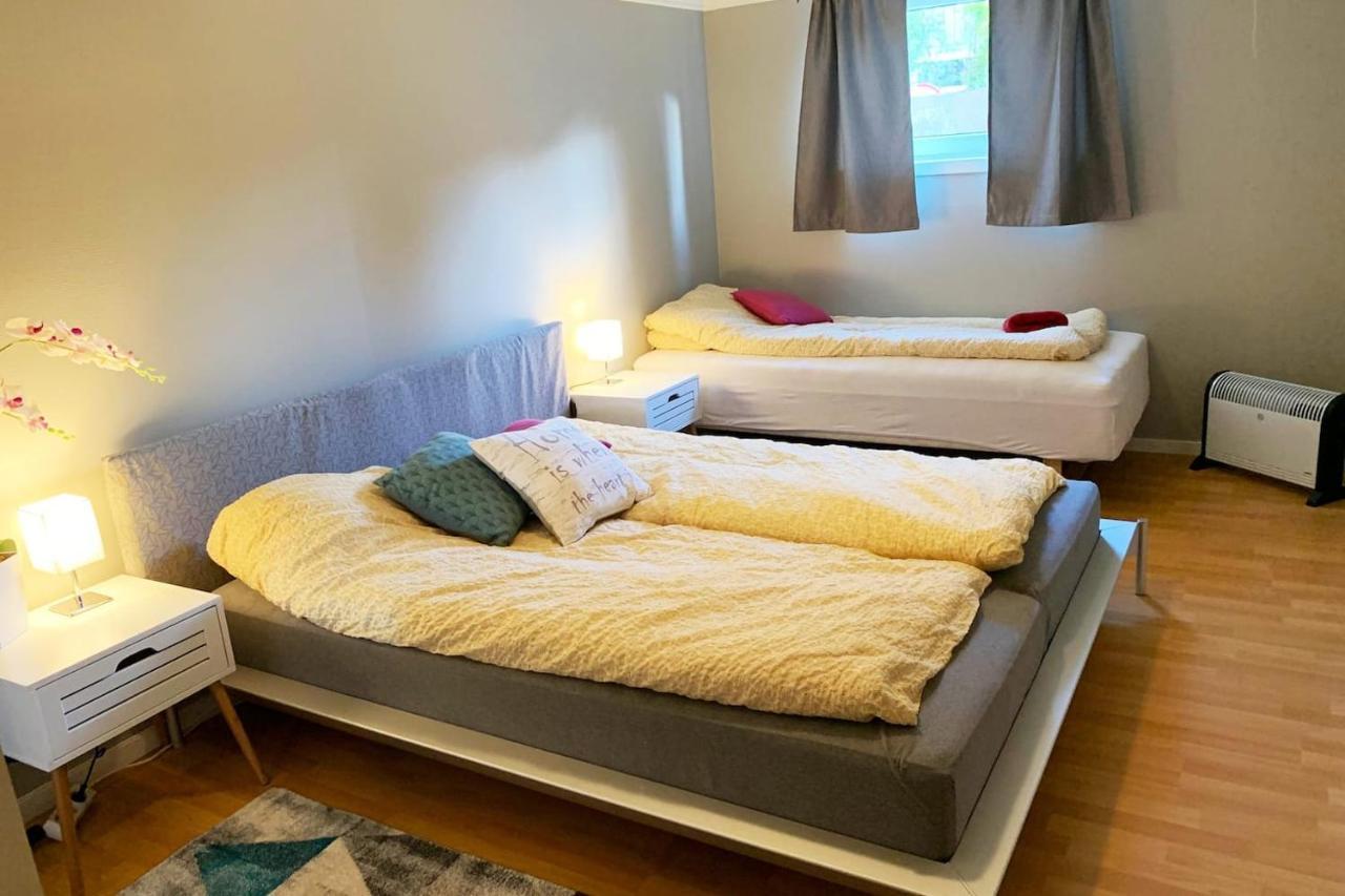 Newly Renovated Basement Apartment 사릅스보르그 외부 사진